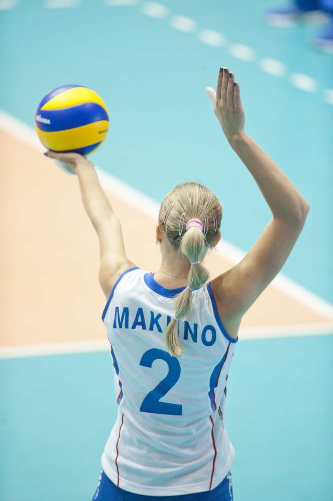 Topspin serve in volleyball