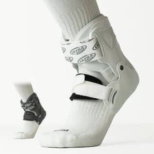Ultra Zoom Hinged Ankle Brace