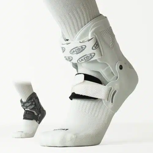 Ultra Zoom Ankle Brace